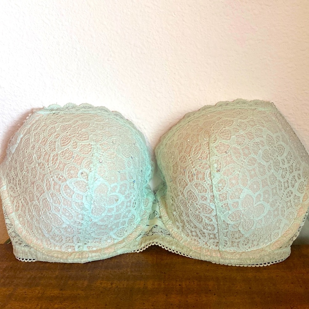 VS dream angles bra
